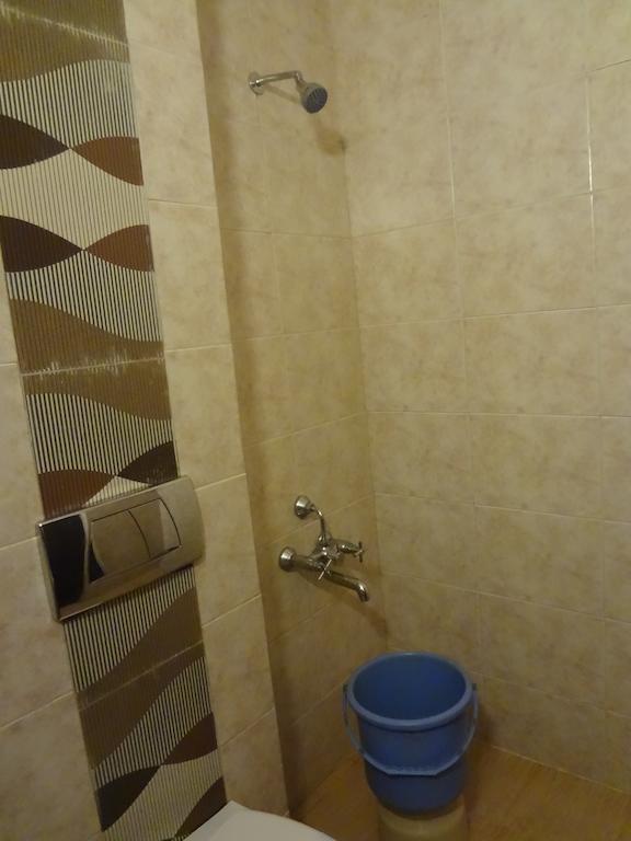 Hotel New Rajdarshan Madikeri Ngoại thất bức ảnh