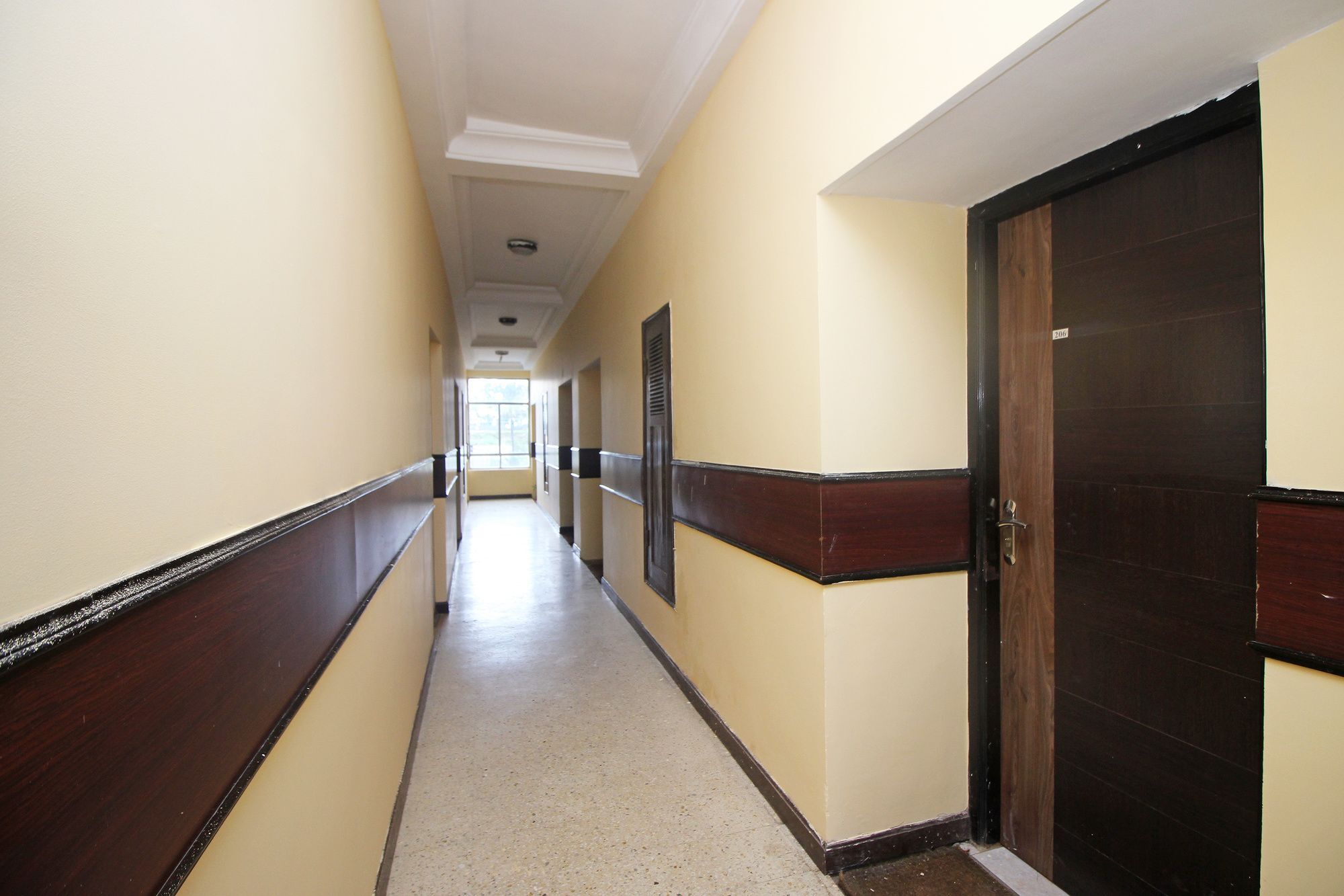 Hotel New Rajdarshan Madikeri Ngoại thất bức ảnh